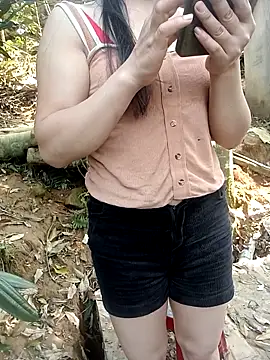 Snapshot of him220 chatting on March 2, 2026, 7:15 am him220 online show from March 2, 2026, 7:15 am