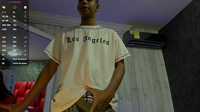 Snapshot of _erick_j chatting on March 30, 2026, 7:59 pm erick j online show from March 30, 2026, 7:59 pm