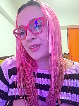 Snapshot of Nova-Satela chatting on January 14, 2026, 7:39 pm Nova-Satela online show from January 14, 2026, 7:39 pm