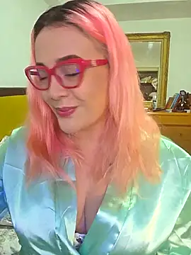 Snapshot of Nova-Satela chatting on February 1, 2026, 6:06 pm Nova-Satela online show from February 1, 2026, 6:06 pm