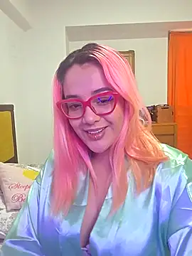 Snapshot of Nova-Satela chatting on February 9, 2026, 6:17 pm Nova-Satela online show from February 9, 2026, 6:17 pm