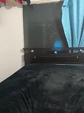 Snapshot of Eve_Ritz chatting on February 3, 2026, 6:40 am Eve Ritz online show from February 3, 2026, 6:40 am