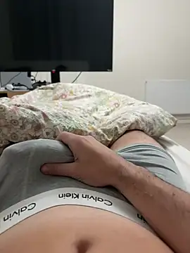 hrnylad 55 online show from April 17, 2026, 8:00 pm