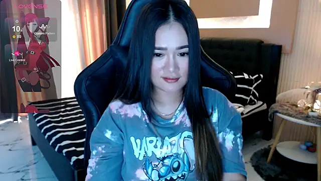 Snapshot of simplykhate chatting on January 16, 2026, 1:31 am simplykhate online show from January 16, 2026, 1:31 am