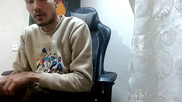 Calientes96 online show from February 4, 2026, 3:34 am