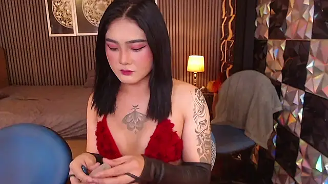 Snapshot of SeductiveJilianTS chatting on August 9, 2026, 5:13 am SeductiveJilianTS online show from August 9, 2026, 5:13 am