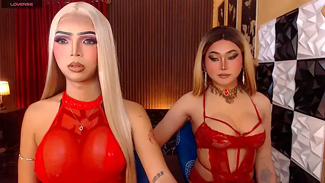 SeductiveJilianTS online show from February 18, 2026, 1:18 pm