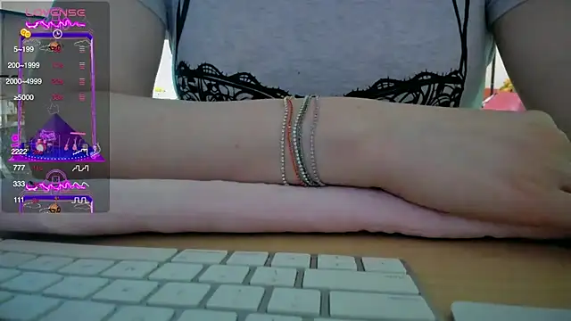 Snapshot of Vesagal chatting on February 28, 2026, 3:17 am Vesagal online show from February 28, 2026, 3:17 am