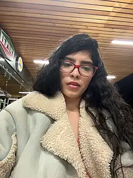 Snapshot of dani_bela chatting on February 3, 2026, 2:53 am dani bela online show from February 3, 2026, 2:53 am