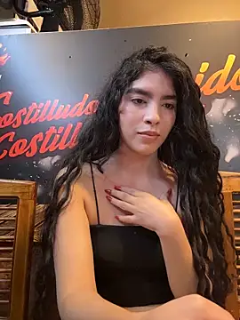 Snapshot of dani_bela chatting on February 18, 2026, 11:01 pm dani bela online show from February 18, 2026, 11:01 pm