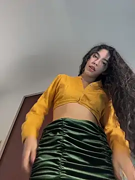 Snapshot of dani_bela chatting on May 13, 2026, 10:39 pm dani bela online show from May 13, 2026, 10:39 pm
