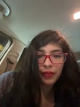 Snapshot of dani_bela chatting on May 15, 2026, 10:52 pm dani bela online show from May 15, 2026, 10:52 pm