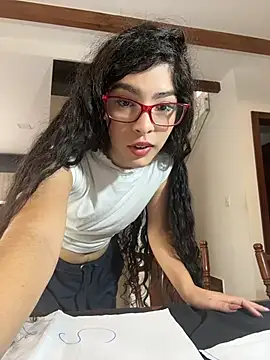 Snapshot of dani_bela chatting on May 1, 2026, 8:36 pm dani bela online show from May 1, 2026, 8:36 pm