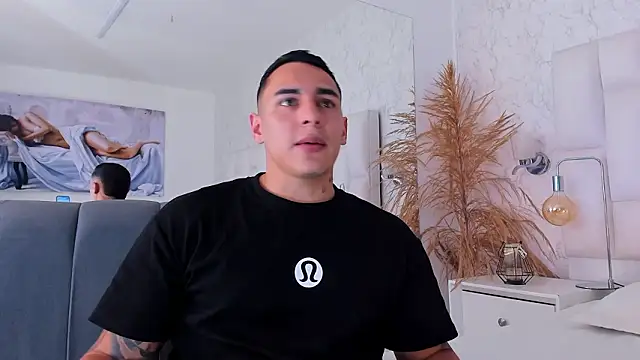 MassimoCo  online show from February 11, 2026, 10:53 pm