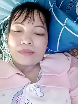 Snapshot of Sana-vn chatting on April 6, 2026, 1:45 pm Sana-vn online show from April 6, 2026, 1:45 pm