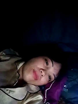 Snapshot of Sana-vn chatting on April 17, 2026, 5:16 pm Sana-vn online show from April 17, 2026, 5:16 pm