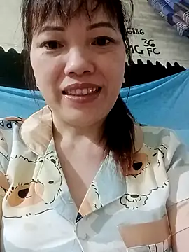 Snapshot of Sana-vn chatting on April 19, 2026, 12:17 pm Sana-vn online show from April 19, 2026, 12:17 pm