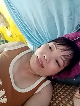 Snapshot of Sana-vn chatting on April 15, 2026, 2:43 pm Sana-vn online show from April 15, 2026, 2:43 pm