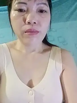 Snapshot of Sana-vn chatting on April 12, 2026, 11:08 pm Sana-vn online show from April 12, 2026, 11:08 pm