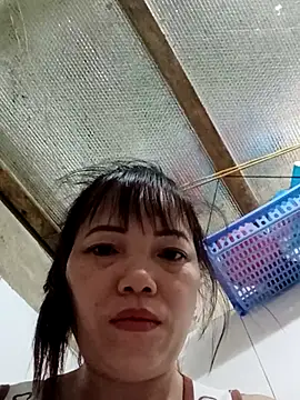 Snapshot of Sana-vn chatting on March 5, 2026, 5:42 pm Sana-vn online show from March 5, 2026, 5:42 pm