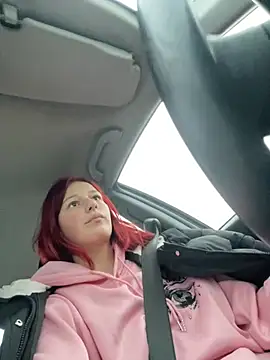 Lily Viola online show from February 25, 2026, 5:18 am