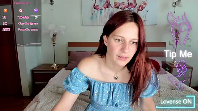 Snapshot of Lily_Viola chatting on May 26, 2026, 7:39 am Lily Viola online show from May 26, 2026, 7:39 am
