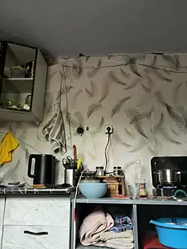 Snapshot of Lily_Viola chatting on May 31, 2026, 5:24 am Lily Viola online show from May 31, 2026, 5:24 am