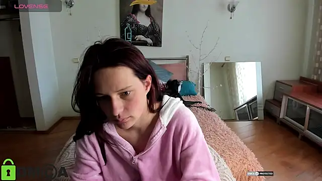 Snapshot of Lily_Viola chatting on April 23, 2026, 7:48 am Lily Viola online show from April 23, 2026, 7:48 am