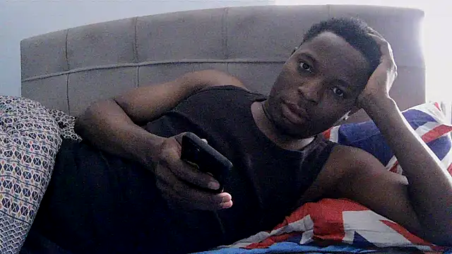 Snapshot of Bigchocco chatting on April 16, 2026, 11:44 am Bigchocco online show from April 16, 2026, 11:44 am