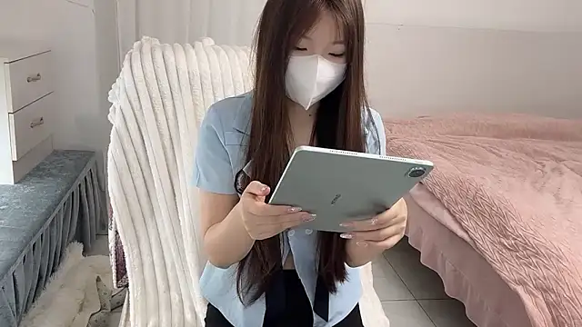 Snapshot of _xiaoxinxin_ chatting on April 9, 2026, 4:03 am xiaoxinxin online show from April 9, 2026, 4:03 am