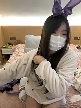  xiaoxinxin  online show from February 1, 2026, 11:47 pm