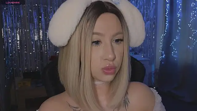 Necucubi02 online show from January 10, 2026, 5:58 am