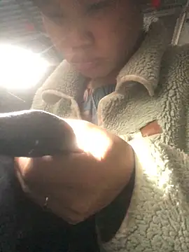 Minhkhue121 online show from March 5, 2026, 6:10 am