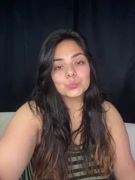 Snapshot of Bigbooty_sex chatting on January 17, 2026, 5:22 am Bigbooty sex online show from January 17, 2026, 5:22 am