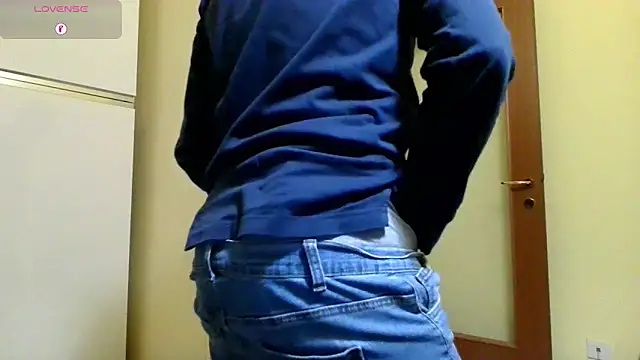 Ele7b5 online show from April 16, 2026, 10:12 pm