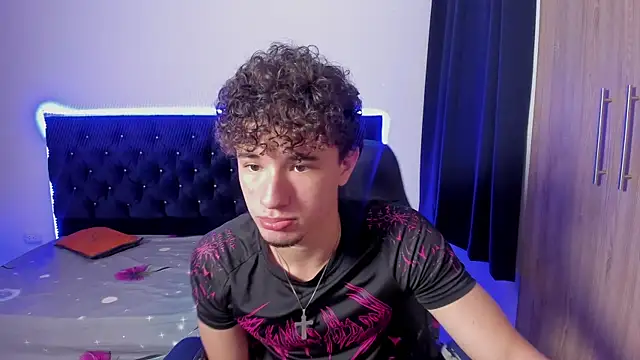 Snapshot of jean_burns chatting on January 6, 2026, 8:35 pm jean burns online show from January 6, 2026, 8:35 pm