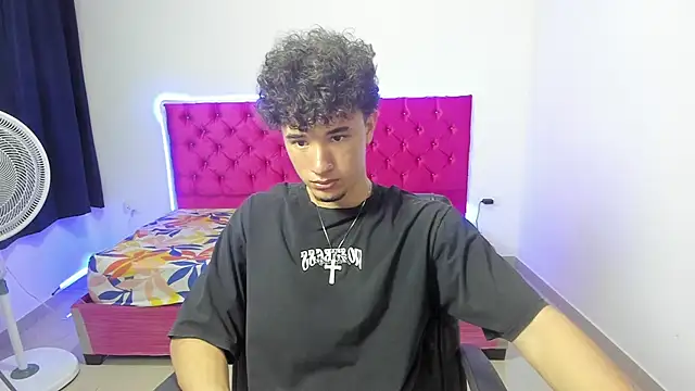 Snapshot of jean_burns chatting on February 13, 2026, 8:31 pm jean burns online show from February 13, 2026, 8:31 pm