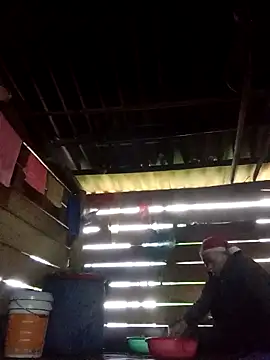 Agnes-baby online show from February 12, 2026, 1:27 am