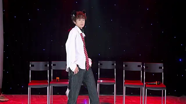 jmcm001 online show from February 6, 2026, 12:45 pm