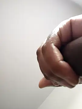 daddyreese313 online show from March 30, 2026, 1:34 pm