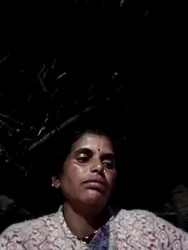 Snapshot of Manvi_hote chatting on January 9, 2026, 2:24 pm Manvi hote online show from January 9, 2026, 2:24 pm