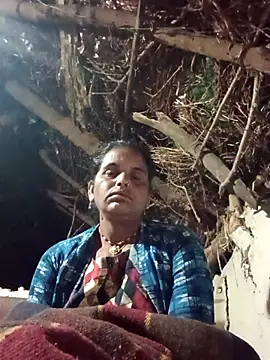 Snapshot of Manvi_hote chatting on February 9, 2026, 11:58 pm Manvi hote online show from February 9, 2026, 11:58 pm