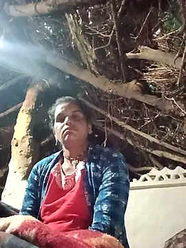 Snapshot of Manvi_hote chatting on February 4, 2026, 1:33 am Manvi hote online show from February 4, 2026, 1:33 am