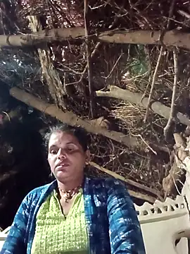 Snapshot of Manvi_hote chatting on February 4, 2026, 4:02 pm Manvi hote online show from February 4, 2026, 4:02 pm