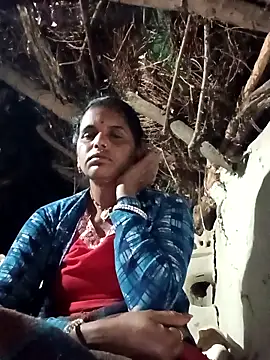 Snapshot of Manvi_hote chatting on February 24, 2026, 12:22 am Manvi hote online show from February 24, 2026, 12:22 am