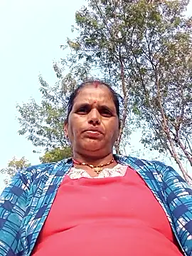 Snapshot of Manvi_hote chatting on February 10, 2026, 12:04 pm Manvi hote online show from February 10, 2026, 12:04 pm