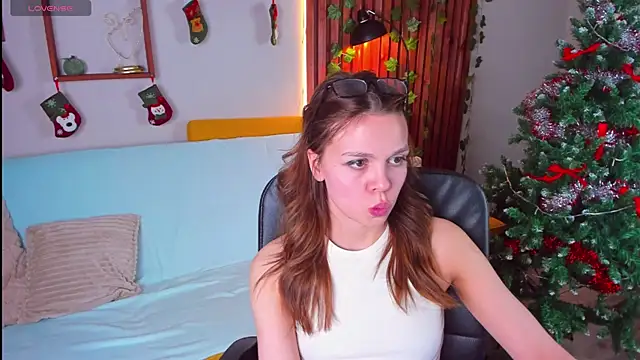 Snapshot of ScarletMarney chatting on January 15, 2026, 4:10 pm ScarletMarney online show from January 15, 2026, 4:10 pm