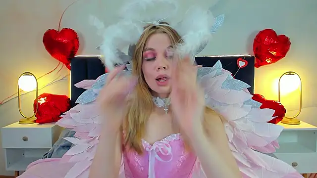 Snapshot of ScarletMarney chatting on February 13, 2026, 10:04 am ScarletMarney online show from February 13, 2026, 10:04 am