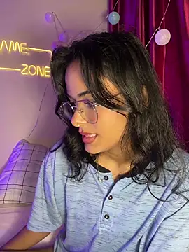 Iam Lyan  online show from January 31, 2026, 9:46 pm