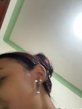 Snapshot of Iam_Lyan_ chatting on August 4, 2026, 3:38 pm Iam Lyan online show from August 4, 2026, 3:38 pm